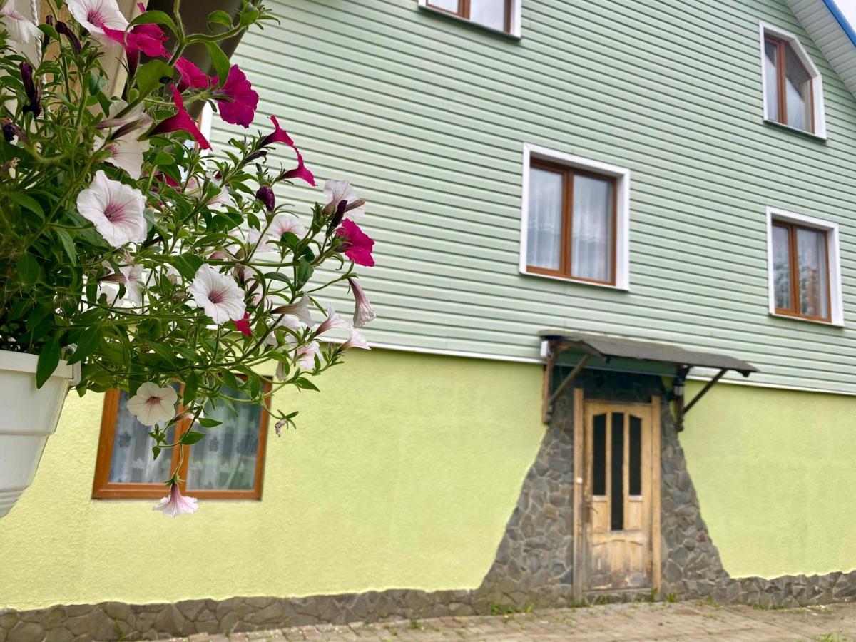 Medova Hata Otel Verkhnyaya Rozhanka Dış mekan fotoğraf